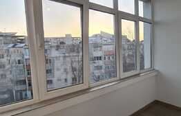 Apartament modern, 3 camere, balcon, zona Pod Ros