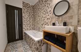 Apartament modern, 3 camere, balcon, zona Pod Ros