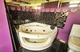 Apartament 3 camere, decomandat, 70 mp, zona Frumoasa