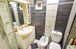 Apartament 3 camere, decomandat, 70 mp, zona Frumoasa