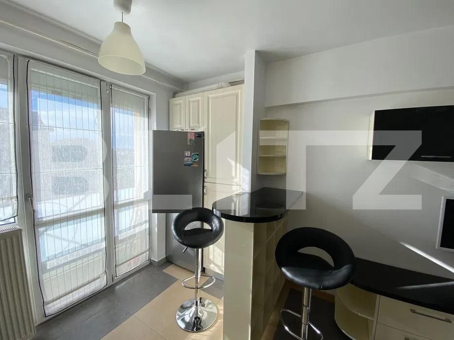 Apartament modern, 2 camere, 40 mp, zona Podu Ros