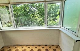 Apartament de 3 camere, etaj intermediar, 65 mp, Podu Ros