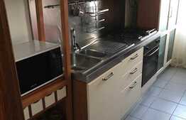 Apartament de 3 camere, 70mp, decomandat, zona Palas