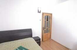 Apartament de 3 camere, 52.5 mp, semidecomandat, zona Baza 3