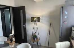 Apartament de 3 camere, 58,4 mp, decomandat, zona Tatarasi