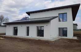 Casa pasiva de 90 mp utili, teren de 550 mp, Valea Lupului