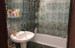 Apartament de 3 camere, modern, 60 mp, AC, zona Podu Ros