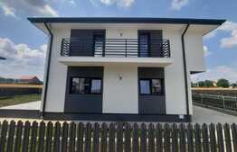 Casa de 116 mp, teren de 400 mp, Vorovesti