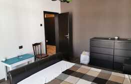 Apartament de 2 camere, decomandat, 50 mp, modern, zona Centrala