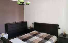 Apartament de 2 camere, decomandat, 50 mp, modern, zona Centrala