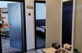 Apartament de 2 camere, decomandat, 50 mp, modern, zona Centrala