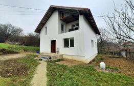 Casa semifinisata, 5 camere, 166 mp, zona Strugurilor 