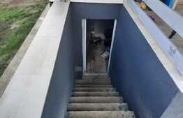 Casa cu beci, 120 mp utili, teren de 500 mp, Miroslava