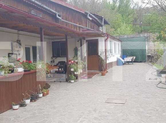 Casa de vânzare 7 camere Podul de Fier - 90509CV | BLITZ Iași | Poza1