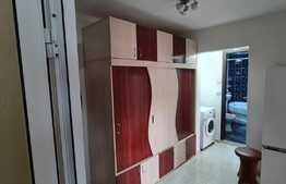 Apartament de 2 camere, decomandat, etaj intermediar, zona Canta