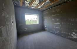 Casa cu 4 camere, 90 mp utili, 475 mp teren, Vorovesti