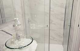 Apartament situat la casa, 2 camere, zona Ultracentrala