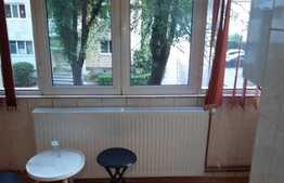 Apartament de 3 camere, decomandat, 70 mp, zona Nicolina