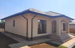 Casa de 3 camere, 80 mp utili, 420 mp de teren, Vorovesti