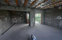 Casa de 3 camere, 70 mp, teren 450 mp, terasa, Vorovesti