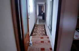 Casa individuala, 3 camere, 130 mp, zona Nicolina