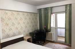 Apartament de 3 camere, decomandat, 70 mp, modern, zona UMF