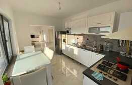 Casa cu 3 camere de 85 mp utili, 400 mp teren, zona Vorovesti