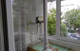 Apartament de 2 camere, 55mp, decomandat, zona Canta