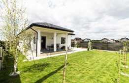 Casa superba 4 camere,385 mp teren, zona Vorovesti