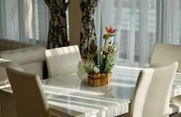 Apartament superb de 3 camere, 80 mp, terasa generoasa, Copou