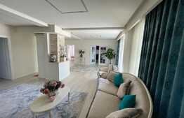 Penthouse, 225 mp, finisaje lux, zona Galata