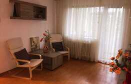 Apartament de 2 camere, 55 mp, posibilitate de parcare, zona Podu Ros