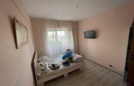 Apartament 4 camere, 95 mp, etaj intermediar, zona Nicolina