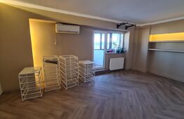 Apartament 4 camere, 95 mp, etaj intermediar, zona Nicolina