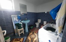 Casa de vacanta, 3 camere, teren 1621 mp, Piciorul Lupului