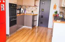 Apartament 2 camere, 65mp, etaj intermediar, zona Visani