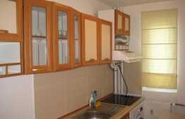 Apartament de 2 camere, 50mp, decomandat, zona Centrala