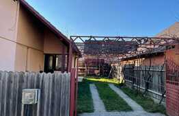 Casa de 4 camere, 117 mp, terasa acoperita, Lunca Cetatuii