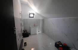 Casa de vacanta, langa padure, teren de 1740 mp, Padureni