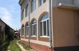 Vila individuala 200 mp si curte de 600 mp in zona Manta Rosie