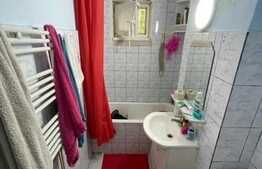 Apartament de 2 camere, decomandat, 50 mp, parter, cartier Tatarasi