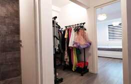 Apartament 3 camere, 68 mp, 2 terase, zona Pacurari