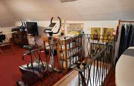 Casa de vanzare cu 4 camere, 120 mp, 1140 mp, Exterior Est