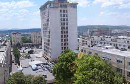 Apartament 3 camere, decomandat, 72 mp, zona Independentei