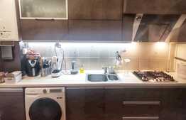 Apartament de 3 camere, 74 mp, zona Gradinari