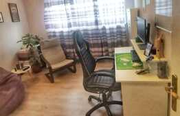 Apartament de 3 camere, 74 mp, zona Gradinari