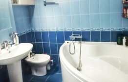 Apartament de 3 camere, 74 mp, zona Gradinari