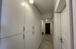 Apartament de 2 camere, modern, 58 mp, parcare, zona Cug