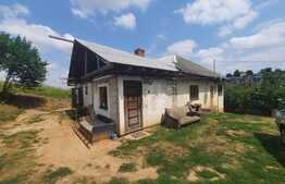 Casa de 6 camere, 100 mp, teren de 616 mp, Hlincea