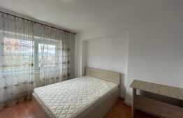 Apartament de 3 camere, 73 mp, decomandat, zona Pacurari